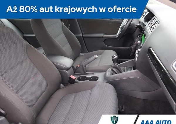 Volkswagen Jetta cena 36500 przebieg: 125947, rok produkcji 2012 z Biały Bór małe 121